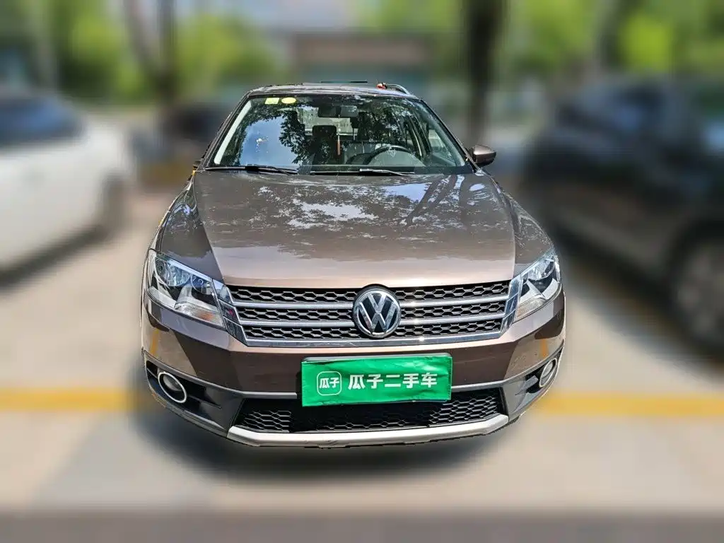 Volkswagen Cross Lavida 2014