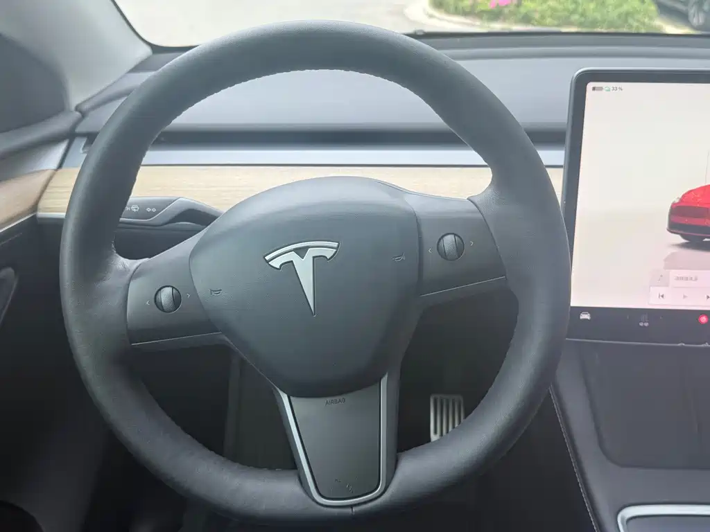 Tesla Model Y 2021 — фото 8