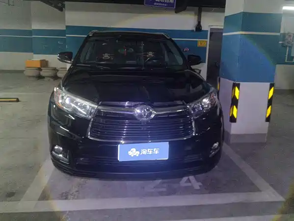 Toyota Highlander 2016