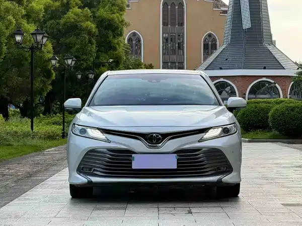 Toyota Camry 2018