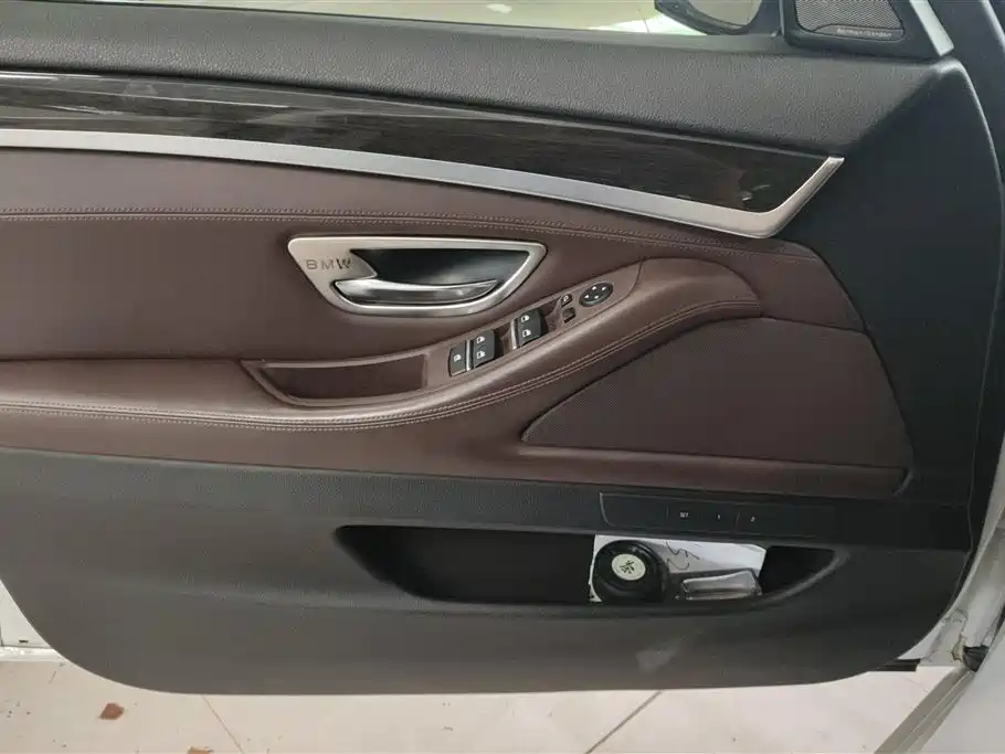 BMW 5 Series 2016