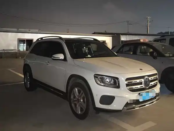 Mercedes-Benz GLB 2020