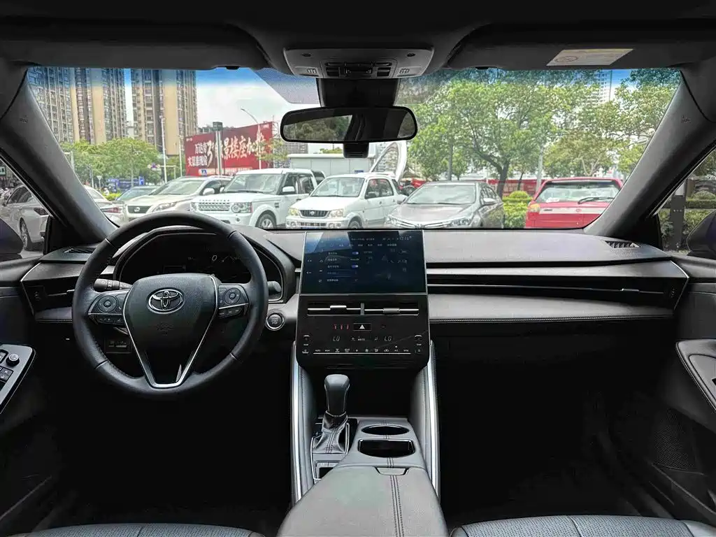 Toyota Avalon 2023 — фото 16