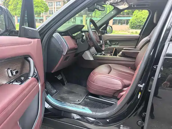 Land Rover Range Rover 2026