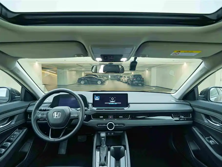Honda Inspire 2024 — фото 19