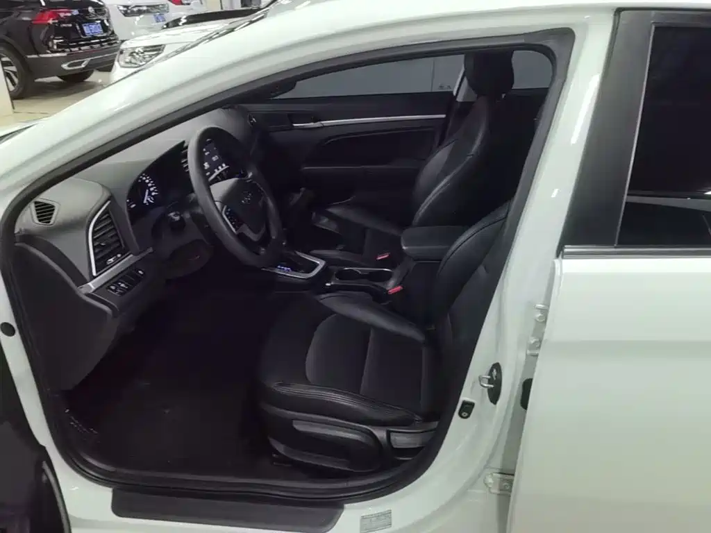 Hyundai Celesta 2018 — фото 15
