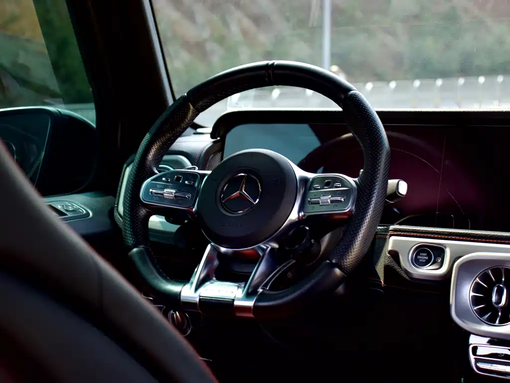Mercedes-Benz G-Class AMG 2018 — фото 13