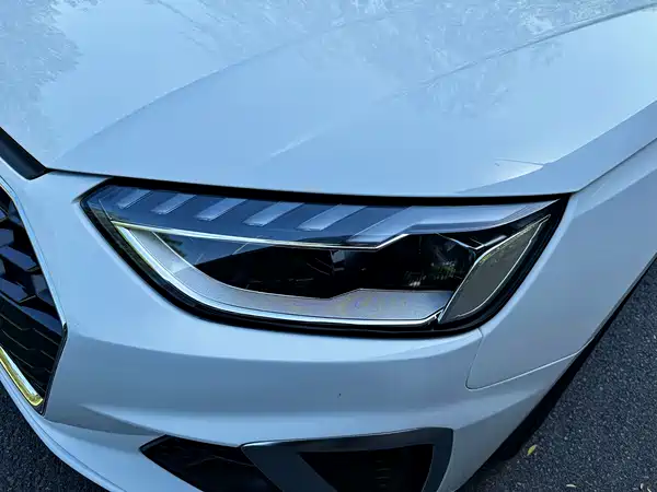 Audi A4L 2023