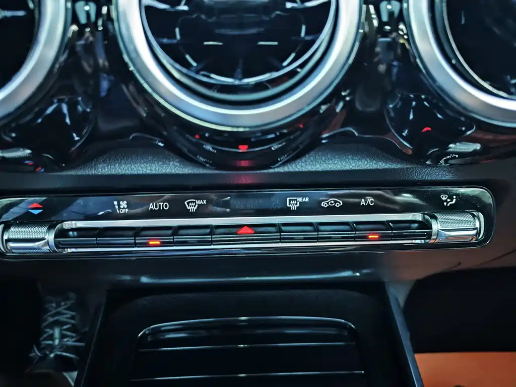 Mercedes-Benz GLB 2020 — фото 14