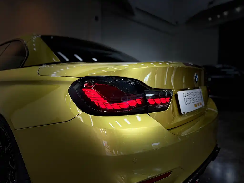 BMW M4 2015 — фото 13
