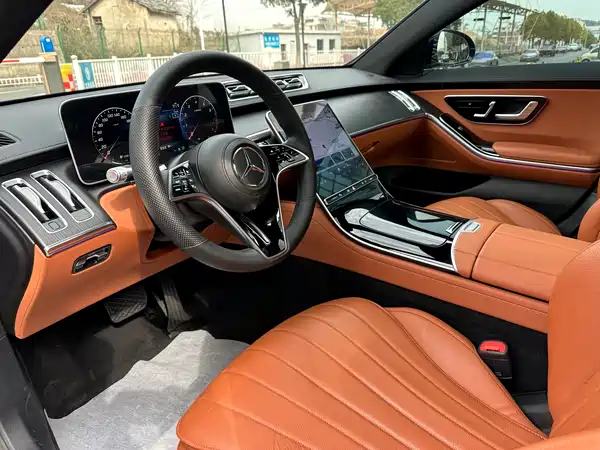 Mercedes-Benz S-Class 2023