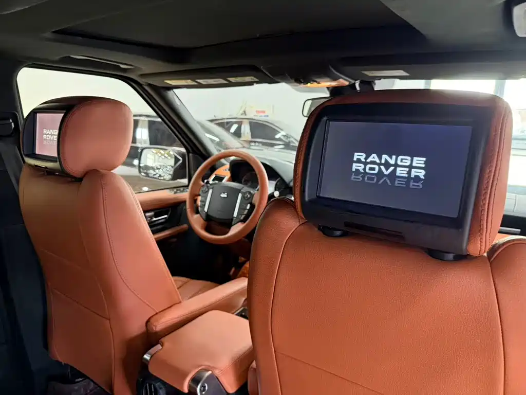 Land Rover Range Rover Sport 2013 — фото 12