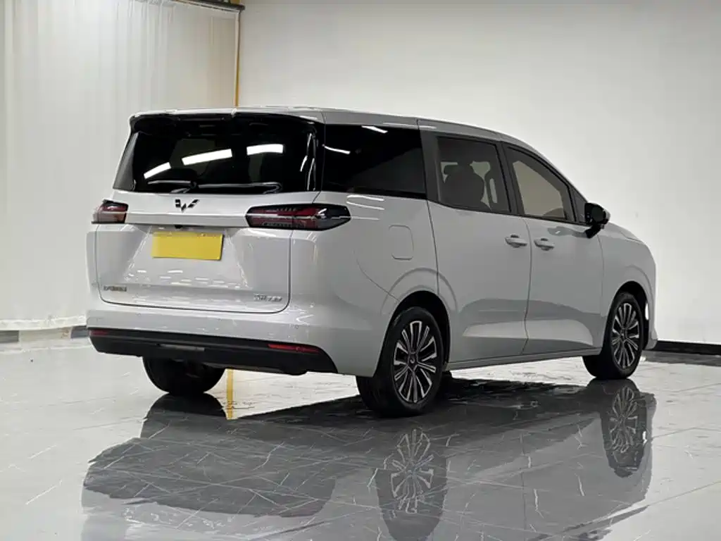 Wuling Starlight 730 New Energy 2025 — фото 6