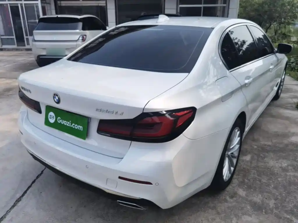 BMW 5 Series 2022