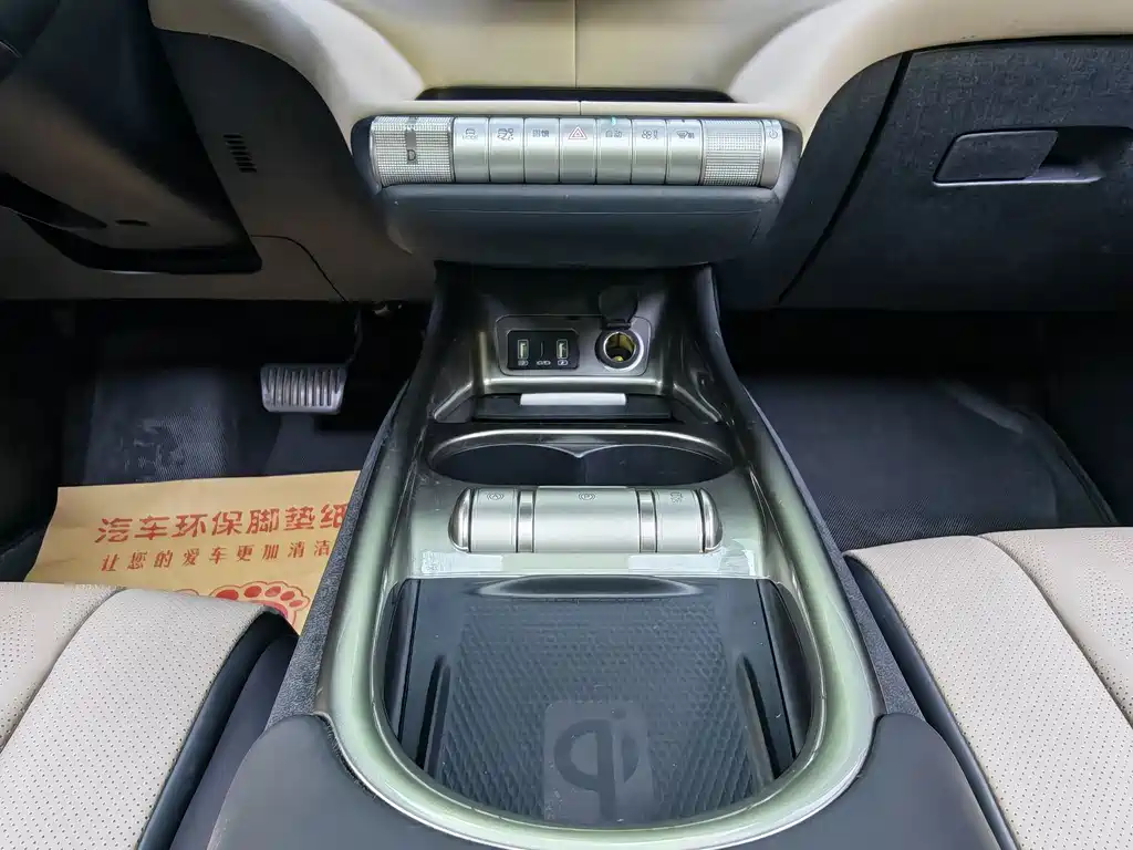 BYD Dolphin 2024 — фото 13
