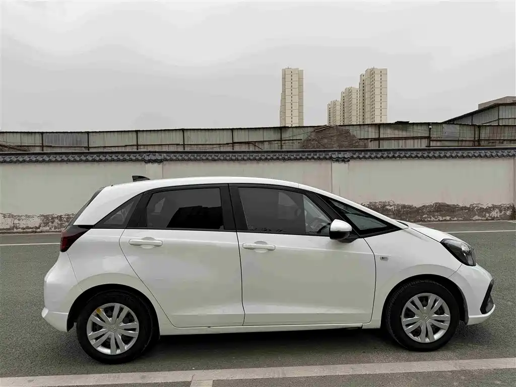 Honda Fit 2023 — фото 13