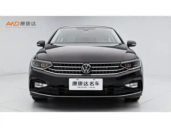 Volkswagen Magotan 2025