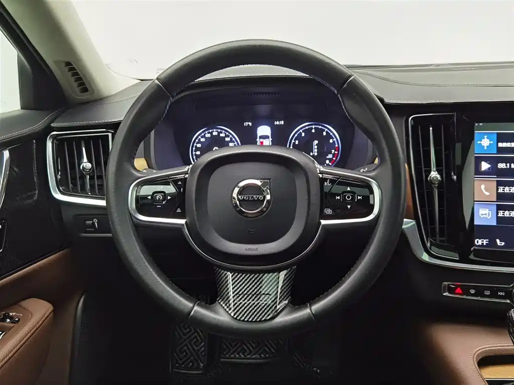 Volvo S90 2020 — фото 11