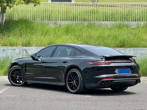 Porsche Panamera 2017