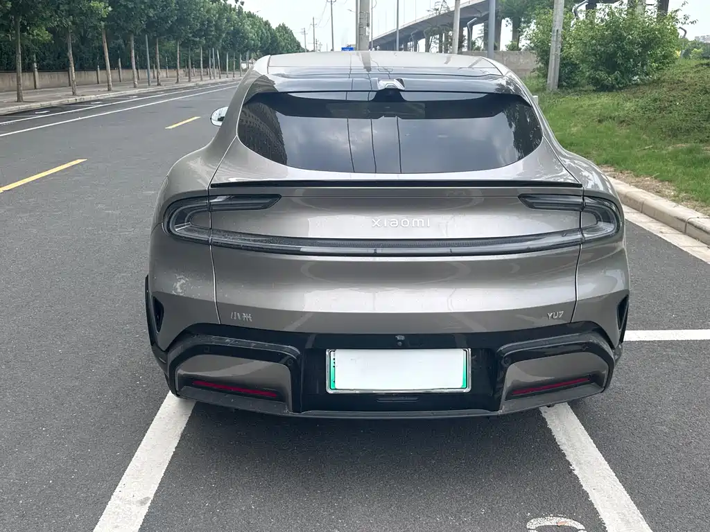 Xiaomi YU7 2026 — фото 12