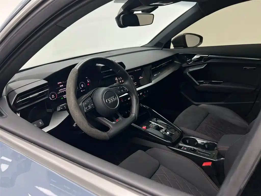 Audi A3 2022 — фото 16
