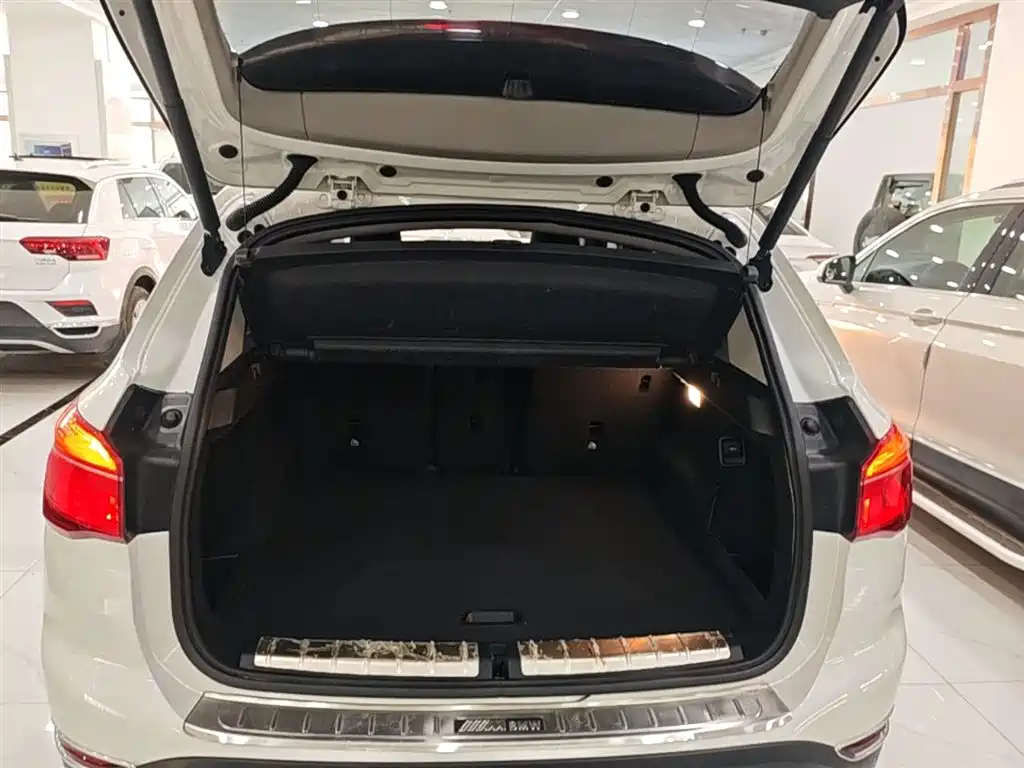 BMW X1 2017 — фото 19