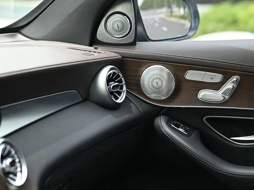 Mercedes-Benz GLC 2022 — фото 14