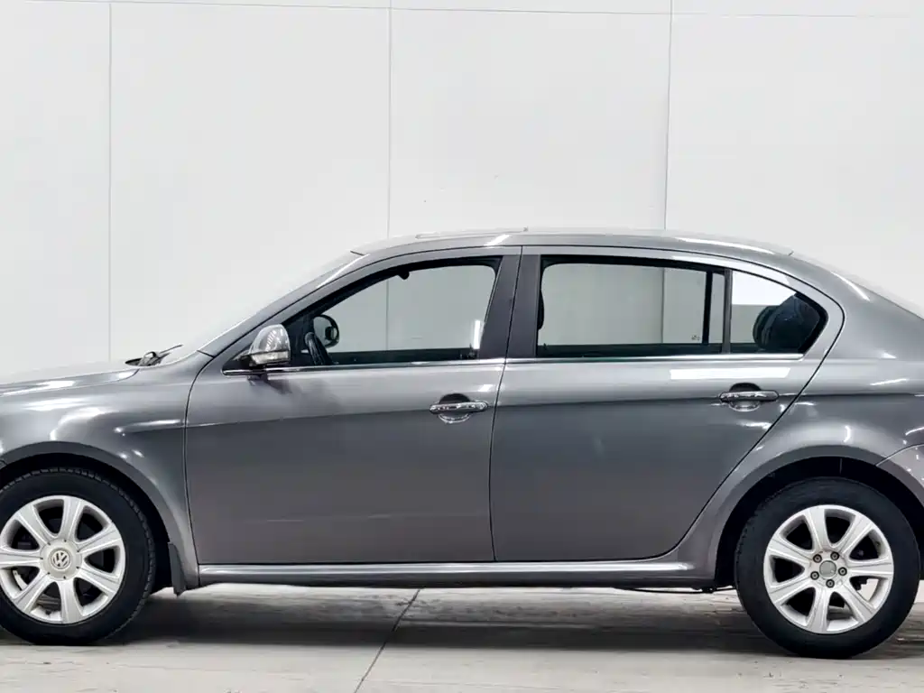 Volkswagen Lavida 2012