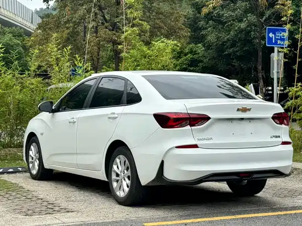 Chevrolet Monza 2023