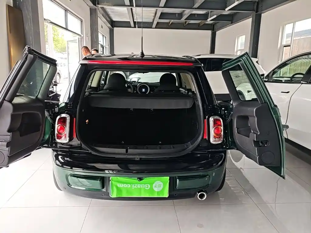 MINI Clubman 2015 — фото 19