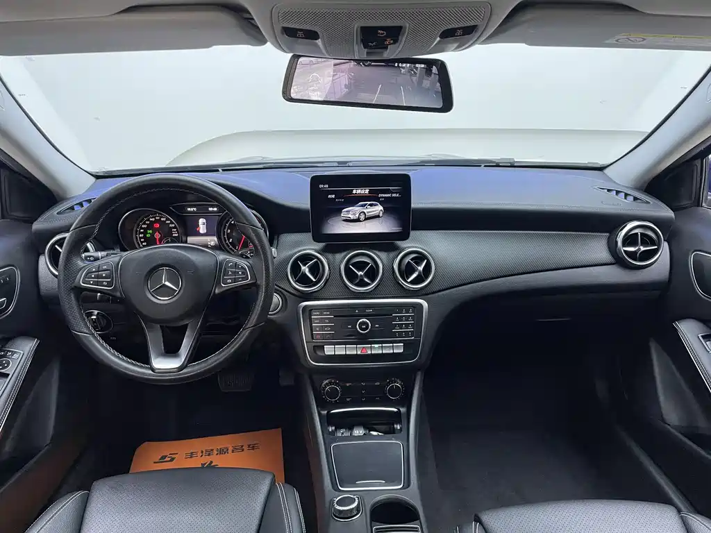 Mercedes-Benz GLA 2018 — фото 9