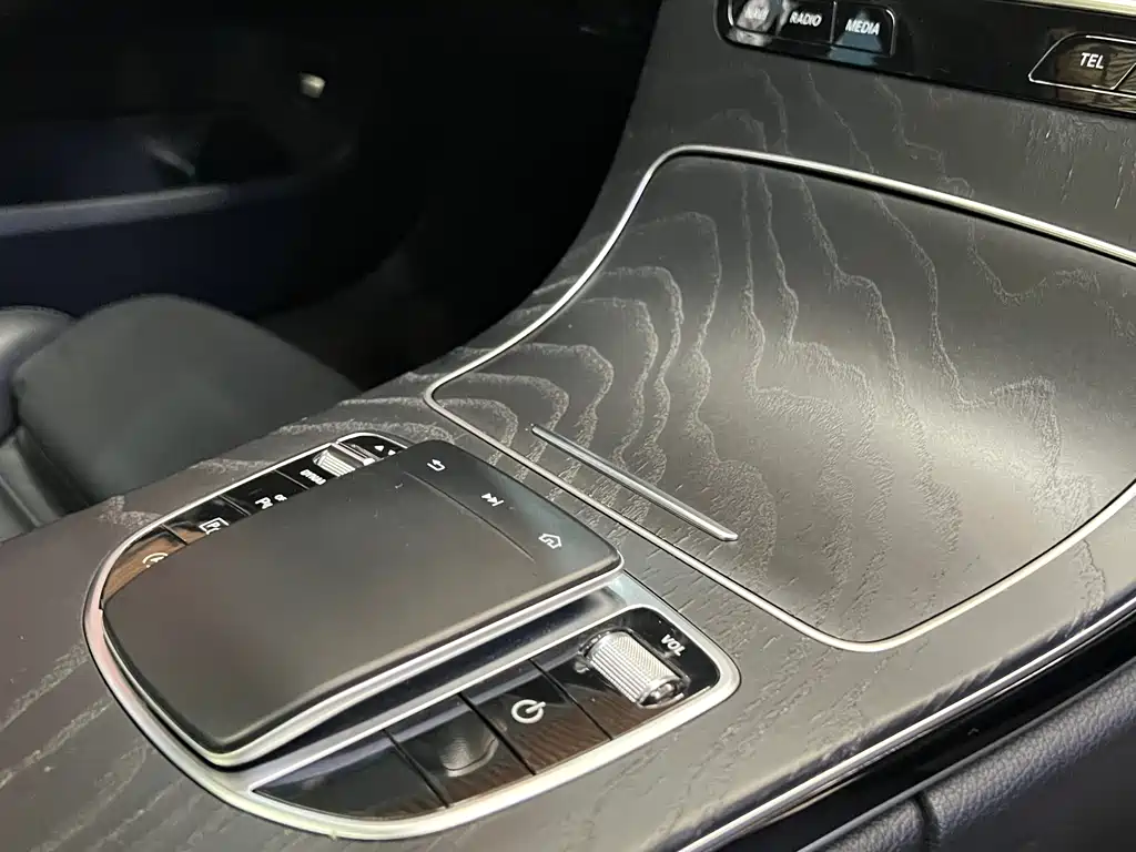 Mercedes-Benz C-Class 2020 — фото 13