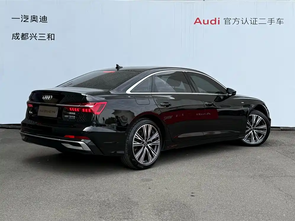 Audi A6L 2025 — фото 4