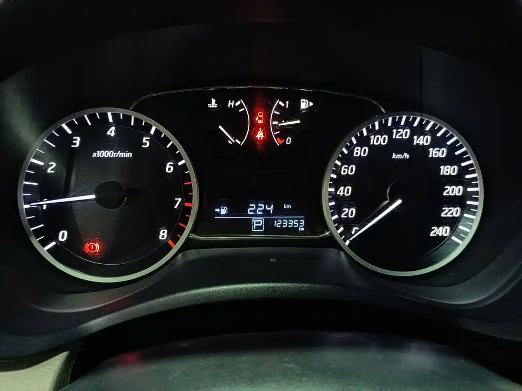 Nissan Sylphy 2017 — фото 12