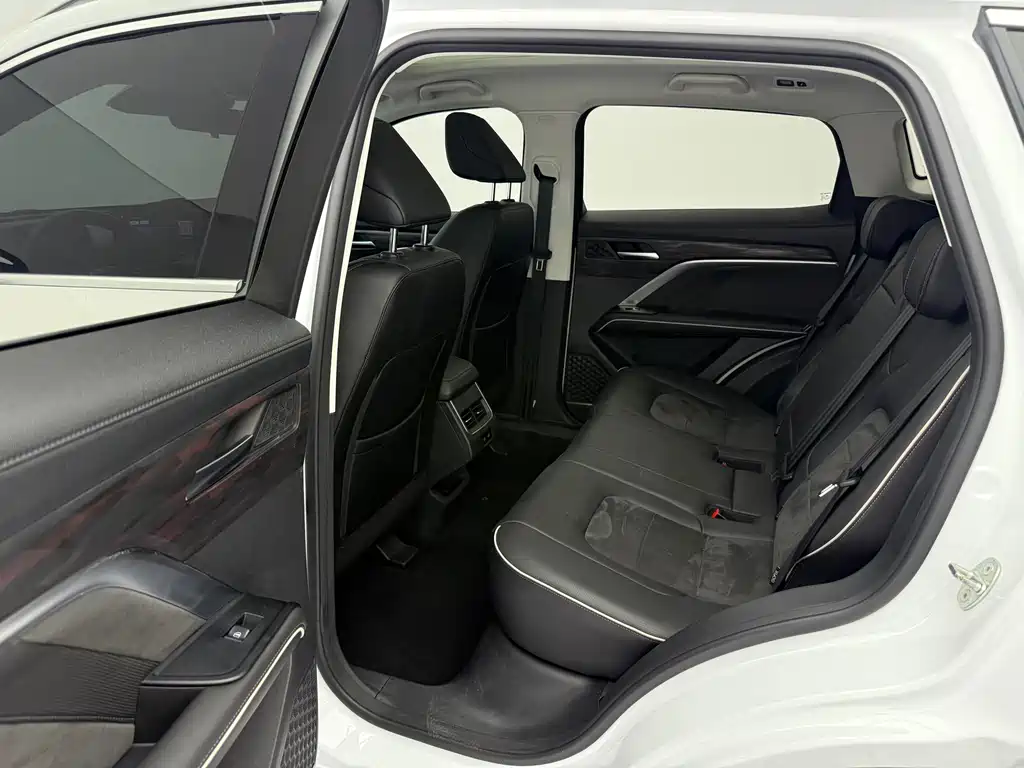 Haval H6 2023 — фото 14