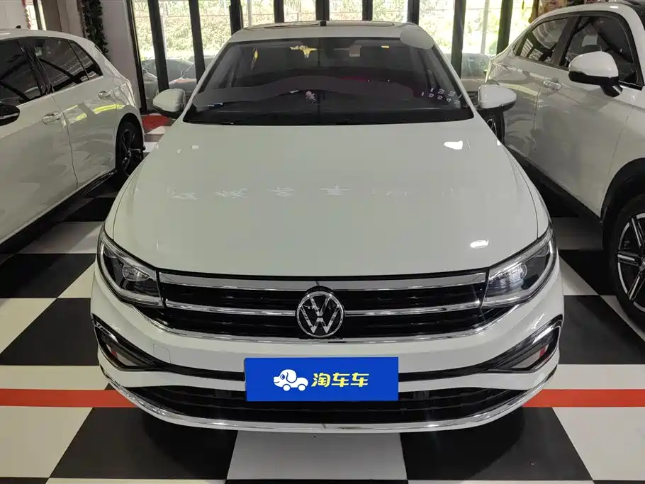 Volkswagen Bora 2023