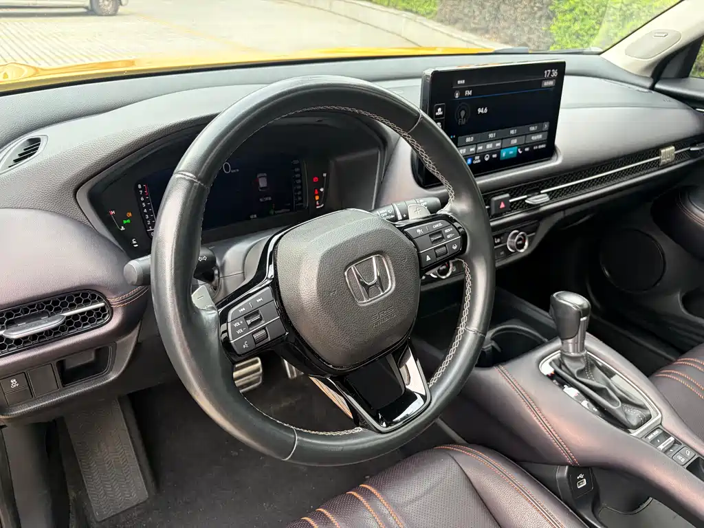 Honda ZR-V 2022 — фото 12