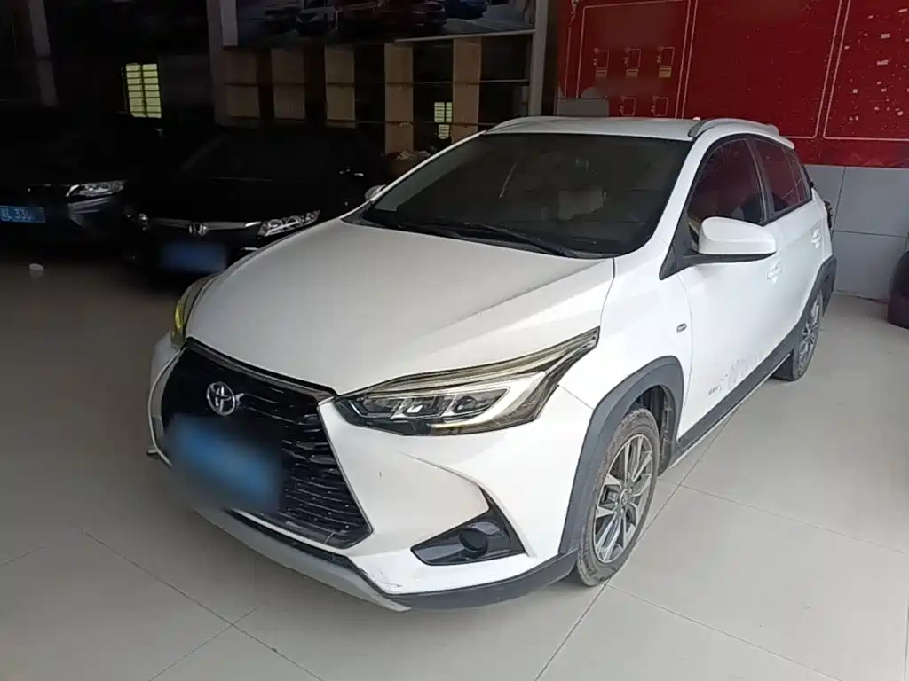 Toyota Yaris L 2020