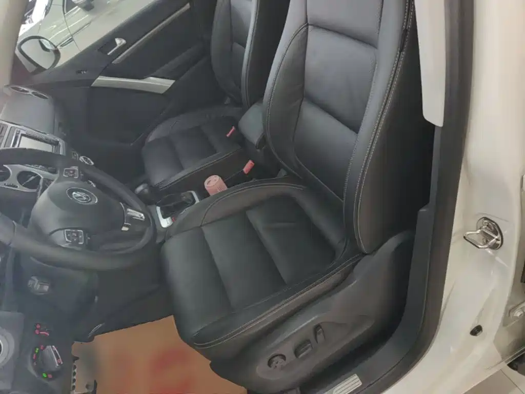 Volkswagen Tiguan 2016 — фото 15