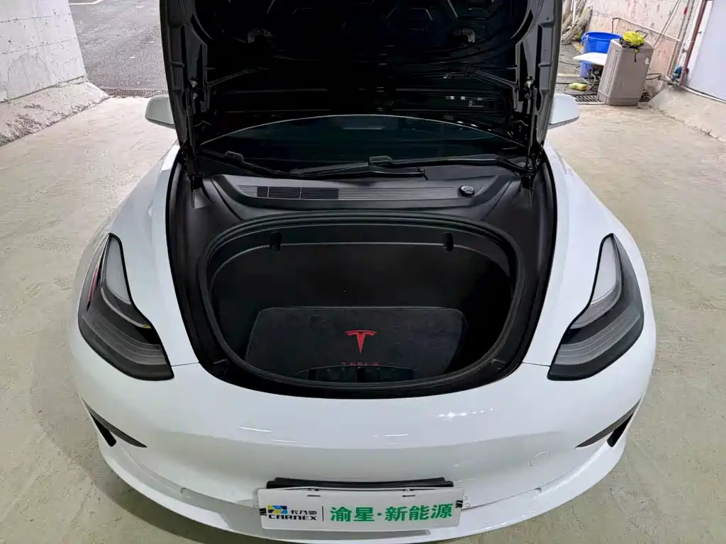 Tesla Model 3 2020 — фото 19
