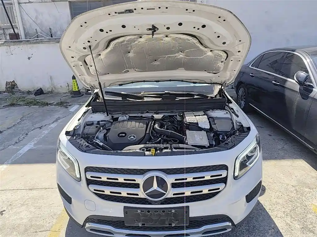 Mercedes-Benz GLB 2021 — фото 16
