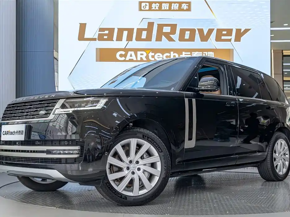 Land Rover Range Rover 2025 — фото 1