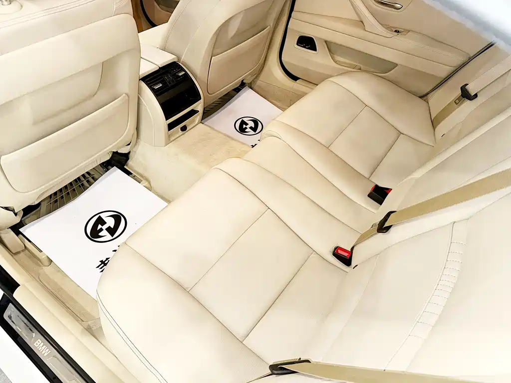 BMW 5 Series 2014 — фото 13