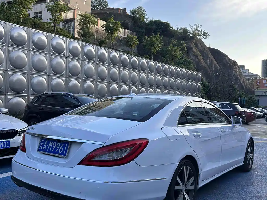 Mercedes-Benz CLS 2015 — фото 4