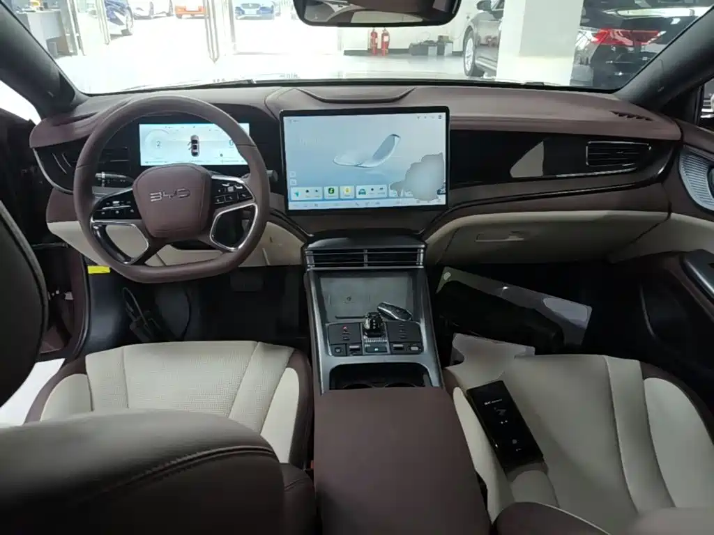 BYD Seal 2023 — фото 10