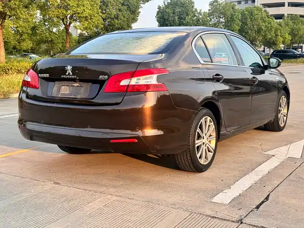 Peugeot 408 2017