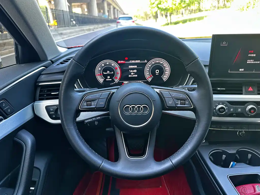 Audi A4L 2023 — фото 14