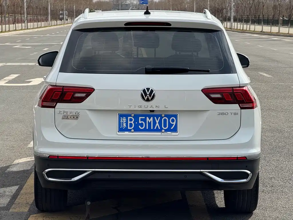 Volkswagen Tiguan L 2022 — фото 6