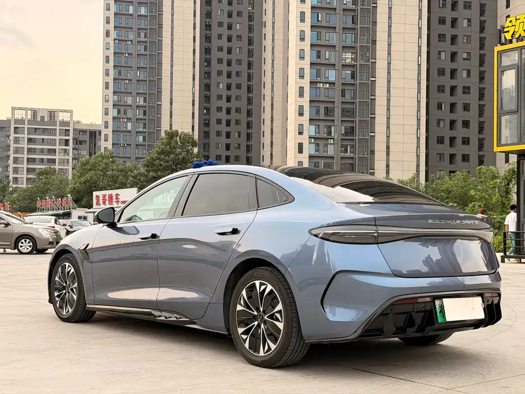BYD Seal 2024 — фото 9
