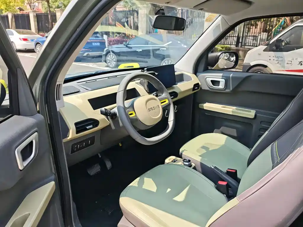 Geely Galaxy Panda 2024